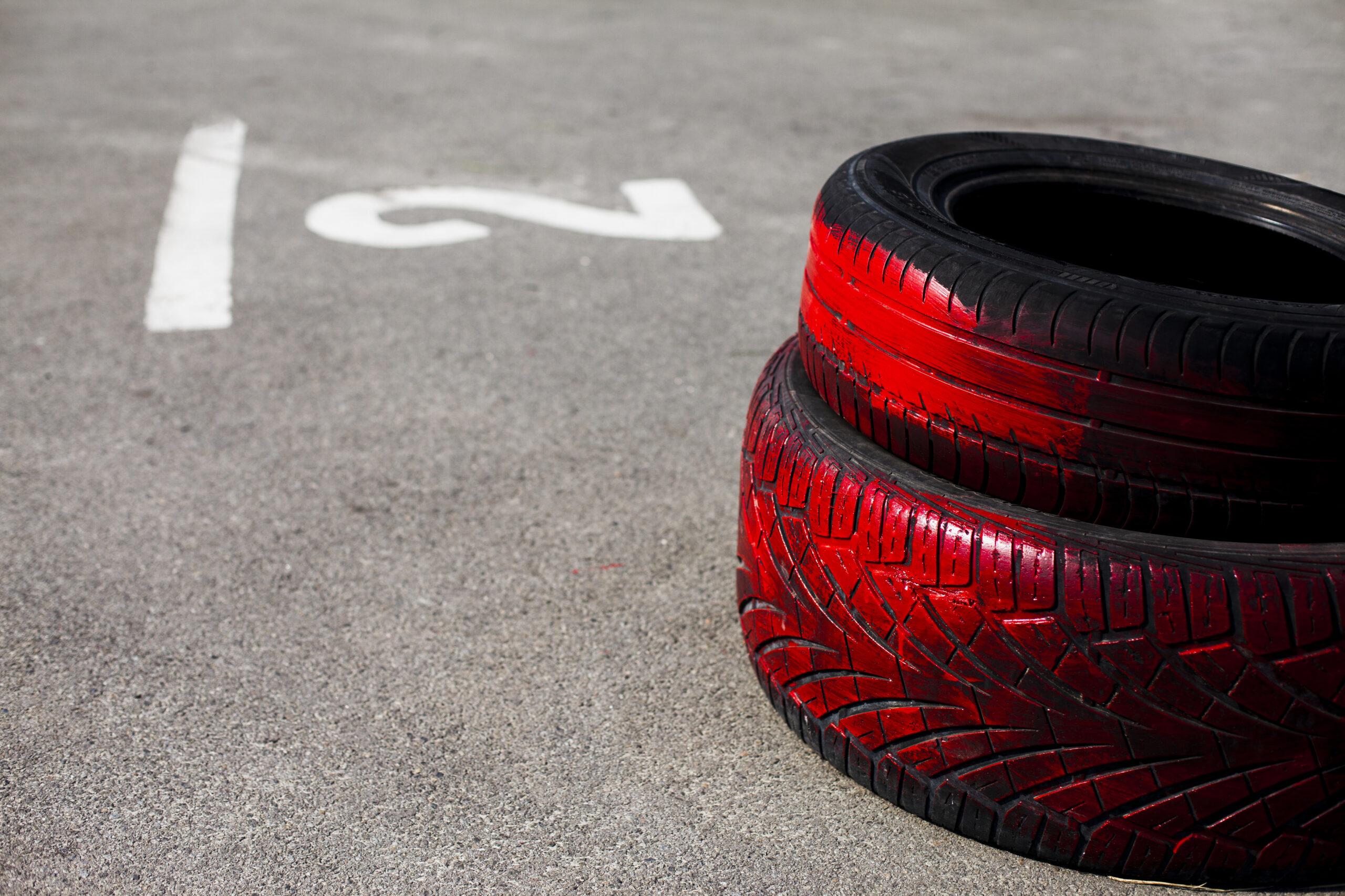 Pneu sem ar: tudo que você precisa saber sobre os pneus que não furam